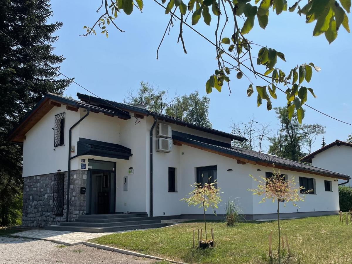 Pampas Apartments Mreznica Дуга Реса Екстериор снимка