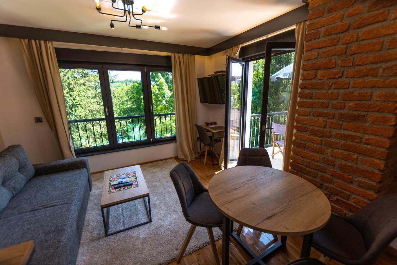 Pampas Apartments Mreznica Дуга Реса Екстериор снимка
